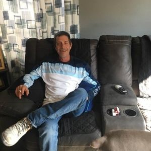 Meet your Posher, Donny